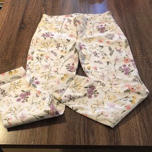 Old Navy floral pixie pant